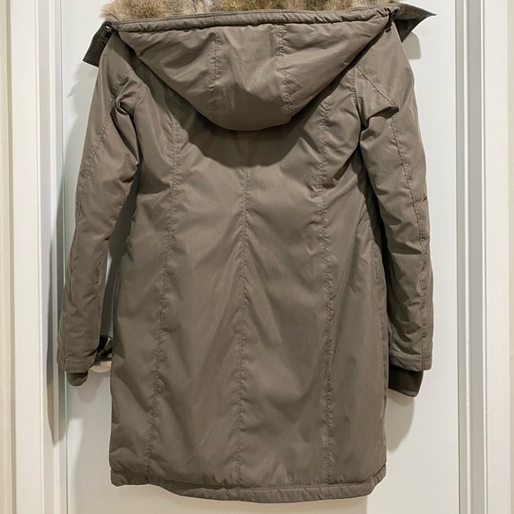 Aritzia Babaton Oskar Parka - Picture 5 of 10